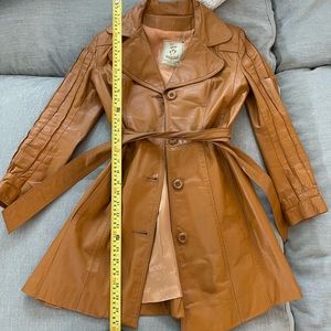 Beautiful vintage leather trench coat -